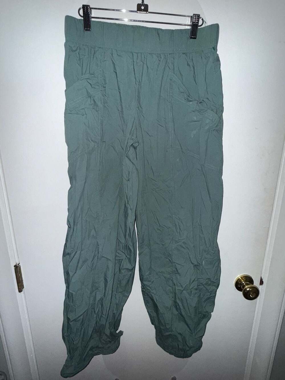 Te Verde Women's Cargo Parachute Jogger Pants
